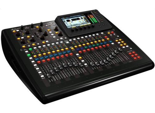 BEHRINGER X32 COMPACT фото 4